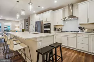 102 St Ives Pl, National Harbor, MD 20745 - Photo 3