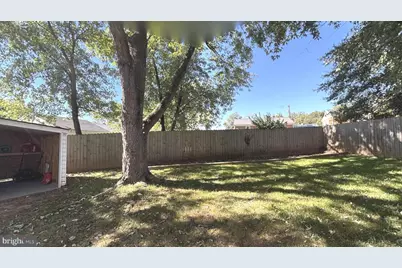 9906 Lanham Severn Road, Lanham, MD 20706 - Photo 37