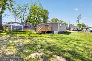 505 69th St, Capitol Heights, MD 20743 - Photo 33