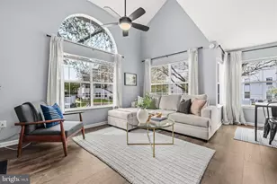 14042 Vista Dr, Laurel, MD 20707 - Photo 5