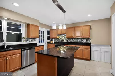 216 Careybrook Lane, Oxon Hill, MD 20745 - Photo 3