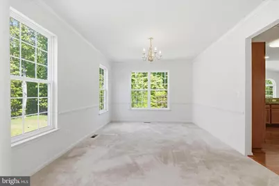 8114 Holly Lane, Clinton, MD 20735 - Photo 9