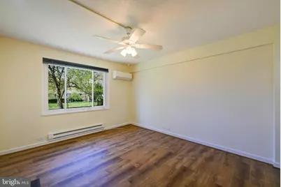 39 Ridge Road, Greenbelt, MD 20770 - Photo 5
