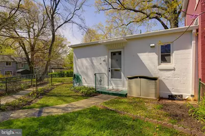 39 Ridge Road, Greenbelt, MD 20770 - Photo 3