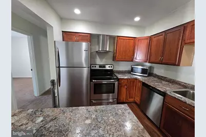 10102 Campus Way S #201-4B, Upper Marlboro, MD 20774 - Photo 5