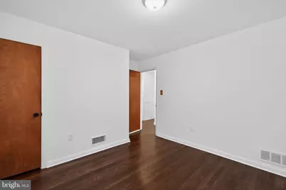 6109 Parkway Drive, Laurel, MD 20707 - Photo 11