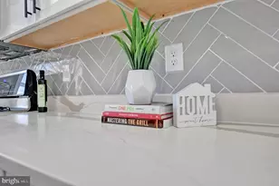 5008 Tuckerman St, Riverdale, MD 20737 - Photo 63