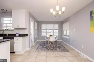 8800 Community Square Ln, Upper Marlboro, MD 20772 - Photo 7