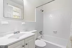 9428 Victoria Dr, Upper Marlboro, MD 20772 - Photo 17
