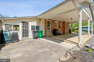 6203 Tyburn St, Temple Hills, MD 20748 - Photo 5