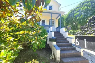 611 60th Pl, Fairmount Heights, MD 20743 - Photo 1