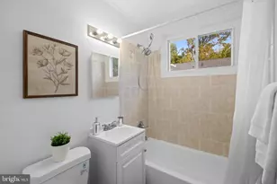 11 Hillside Rd, Greenbelt, MD 20770 - Photo 7