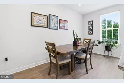4915 Crest View Drive, Hyattsville, MD 20782 - Photo 15