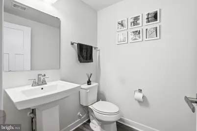 4915 Crest View Drive, Hyattsville, MD 20782 - Photo 11