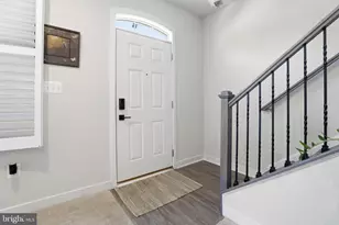 4915 Crest View Dr, Hyattsville, MD 20782 - Photo 5