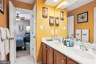 1910 Lake Forest Dr, Upper Marlboro, MD 20774 - Photo 35