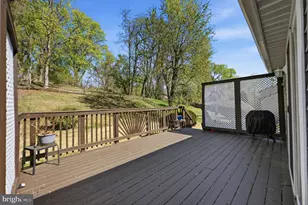 10300 Forestgrove Ln, Bowie, MD 20721 - Photo 25