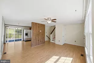 10300 Forestgrove Ln, Bowie, MD 20721 - Photo 5