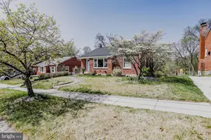 3104 Gumwood Dr, Hyattsville, MD 20783 - Photo 3