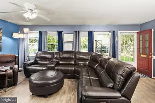 3402 Maple Bluff Ln, Bowie, MD 20715 - Photo 5