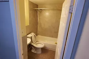 1835 Village Green Dr, Hyattsville, MD 20785 - Photo 13