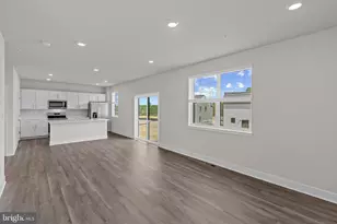 5208 Manor Park Dr, Upper Marlboro, MD 20772 - Photo 17