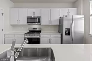 5208 Manor Park Dr, Upper Marlboro, MD 20772 - Photo 15