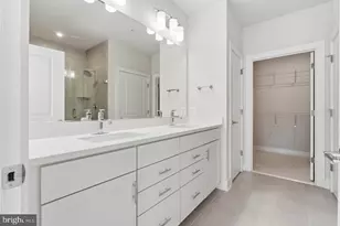 102 St Ives Pl, Oxon Hill, MD 20745 - Photo 33