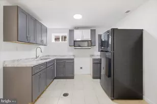 6419 62nd Pl, Riverdale, MD 20737 - Photo 17