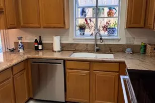 3941 Sunflower Cir, Bowie, MD 20721 - Photo 9