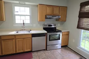 15731 Millbrook Ln, Laurel, MD 20707 - Photo 5