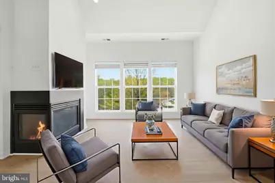 15620 Everglade Lane #401, Bowie, MD 20716 - Photo 17