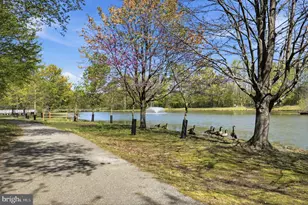 15620 Everglade Ln, Bowie, MD 20716 - Photo 43