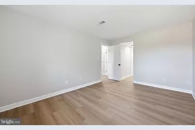 10212 Prince Place #7-206, Upper Marlboro, MD 20774 - Photo 7