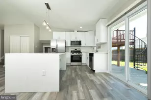 2710 Curry Dr, Hyattsville, MD 20783 - Photo 7