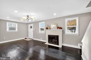 5918 Robin Ln, Suitland, MD 20746 - Photo 11