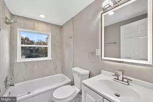5918 Robin Ln, Suitland, MD 20746 - Photo 19