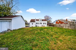 5918 Robin Ln, Suitland, MD 20746 - Photo 37