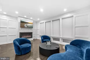515 Riversail Ln, Oxon Hill, MD 20745 - Photo 9