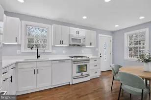 6019 Jamestown Rd, Hyattsville, MD 20782 - Photo 5