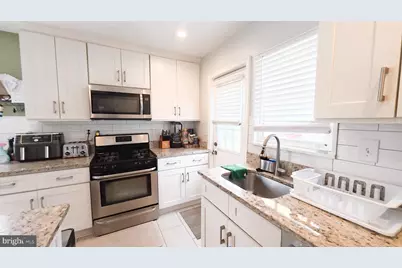 1901 Barlowe Place, Hyattsville, MD 20785 - Photo 9