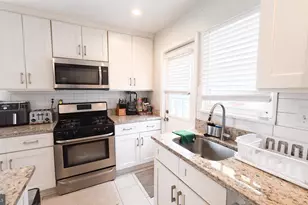 1901 Barlowe Pl, Hyattsville, MD 20785 - Photo 9