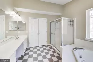 7905 Oxfarm Ct, Bowie, MD 20715 - Photo 25