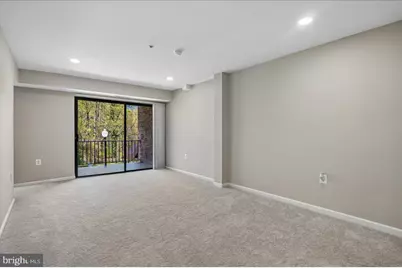 7806 Hanover Parkway #307, Greenbelt, MD 20770 - Photo 3