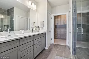 100 St Ives Pl, Oxon Hill, MD 20745 - Photo 19