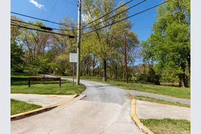 7950 Lakecrest Drive, Greenbelt, MD 20770 - Photo 31