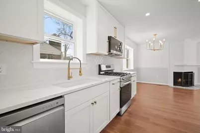 4100 Underwood Street, University Park, MD 20782 - Photo 19