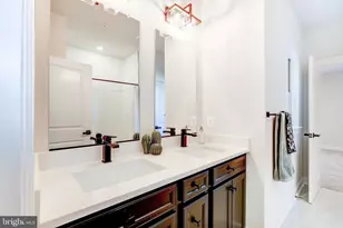 6547 Clubhouse Dr, Laurel, MD 20708 - Photo 59