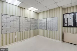 9200 Edwards Way, Hyattsville, MD 20783 - Photo 25