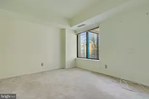 9200 Edwards Way, Hyattsville, MD 20783 - Photo 15